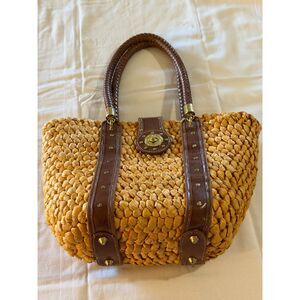 XOXO Straw Handbag Shoulder Bag Lined Gorgeous
